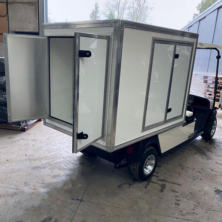 Rear lockable cargo box